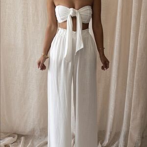 JLUXLABEL White More Love Linen Set